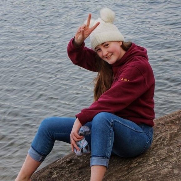 Meet your Posher, Taya - Picture 1 of 1